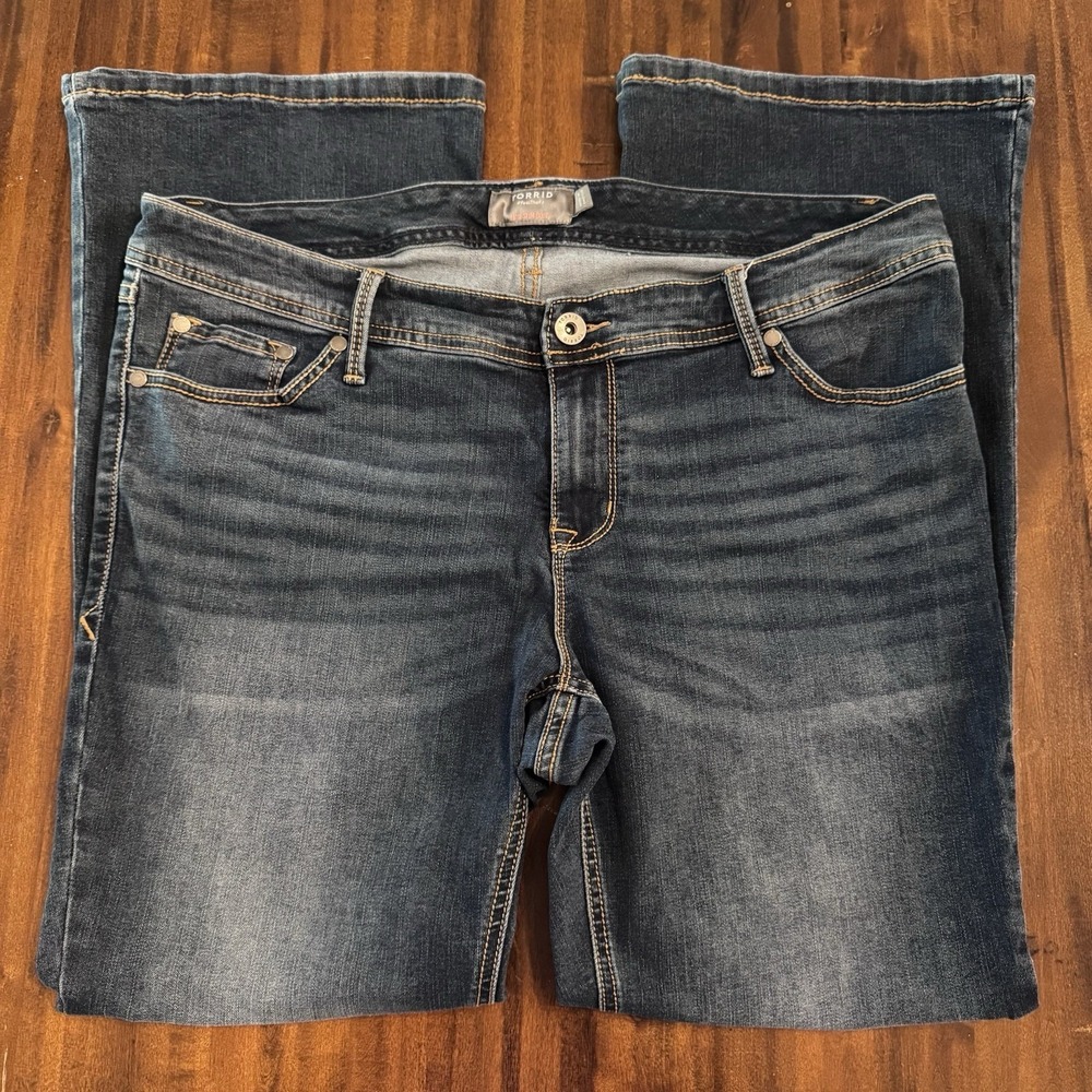 Torrid Luxe Slim Boot Jeans Size 16 Short 38" Waist